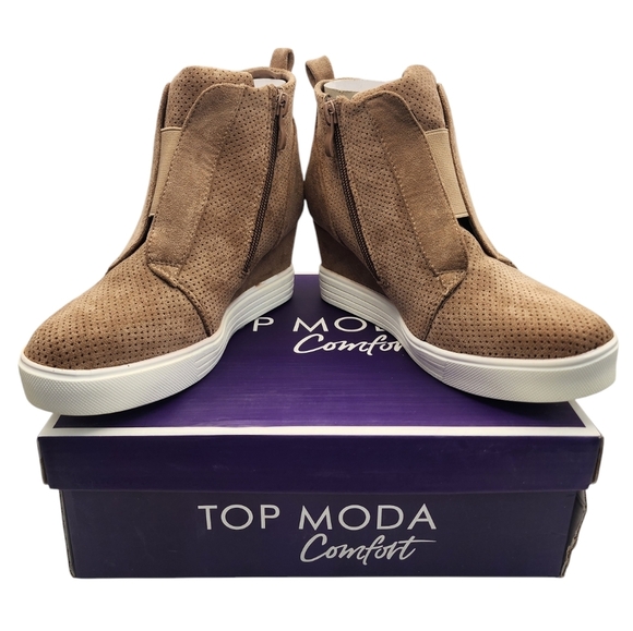 NWOT Taupe Suede Wedge Sneakers Top Moda Comfort Size 5.5 - Picture 1 of 7